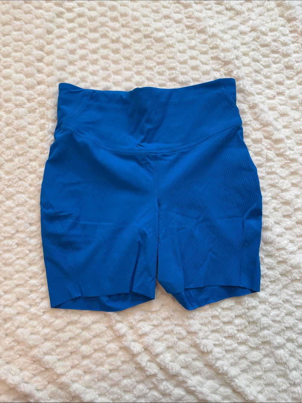 Lululemon Shorts-Size 8-Used once